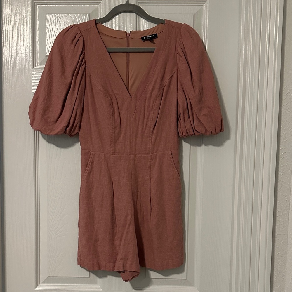 Rose Puff Sleeve Romper